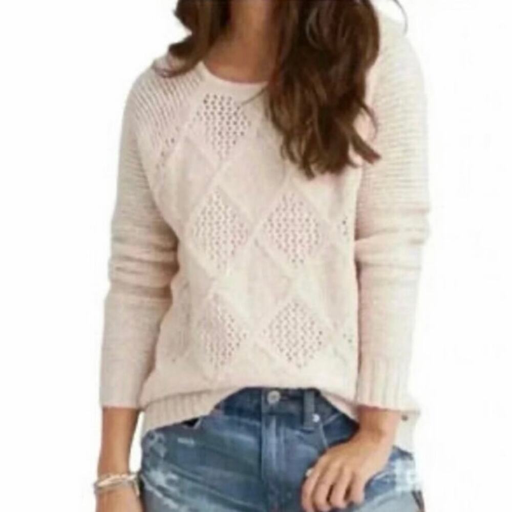 American Eagle Cream Textured Knit Sweater Crew Neck Cozy Women’s Size Medium
